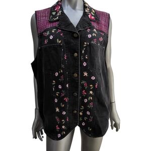 82B. Vtg. Carole Little Black Floral Vest - Size 20W